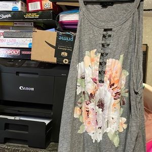 Floral tank Torrid Size 2